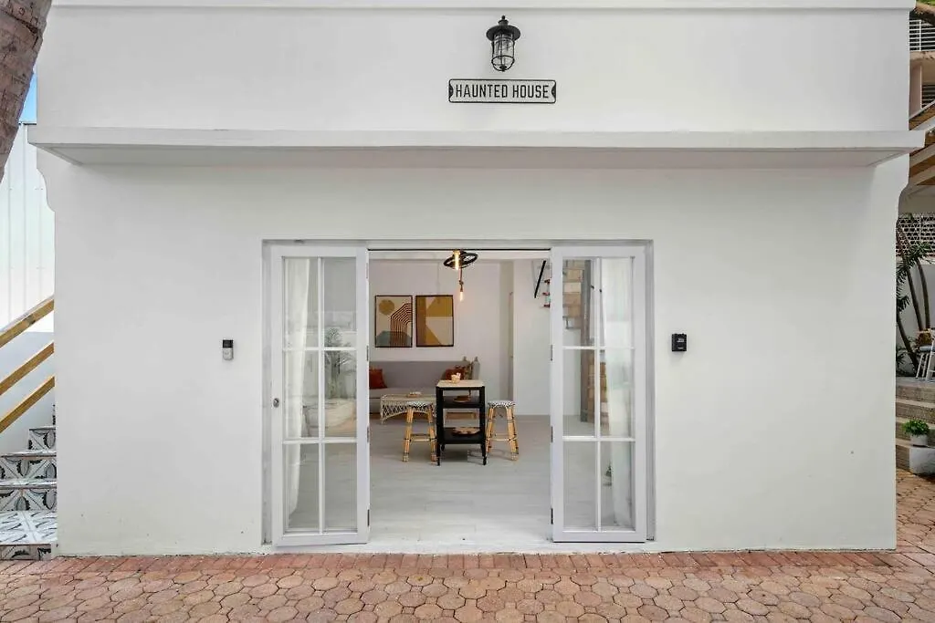 Villa Bohemia - Gated Estate - 1 Of 2 산후안 0*,